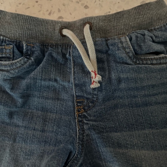 Bundle of Cat & Jack denim shorts 4T - Picture 5 of 7